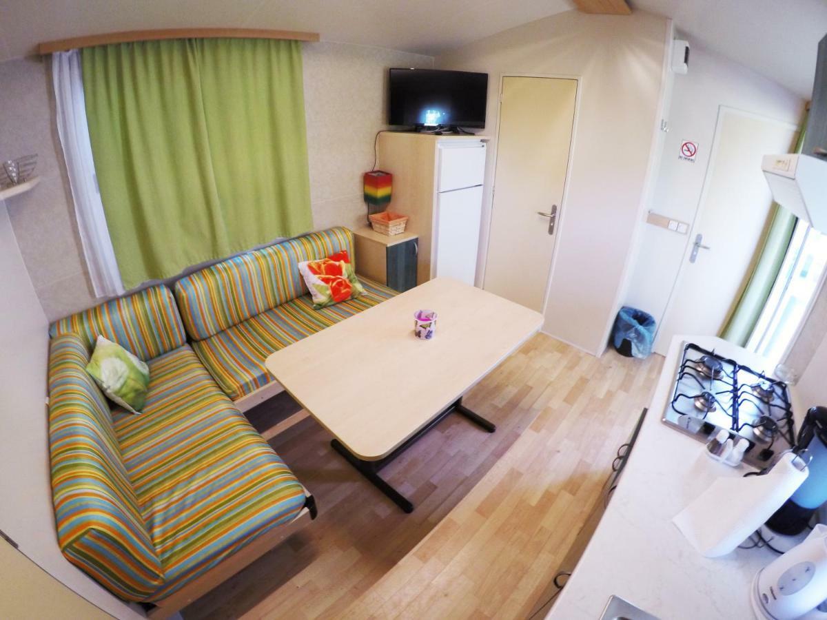Accommodation Suzy Zára Kültér fotó