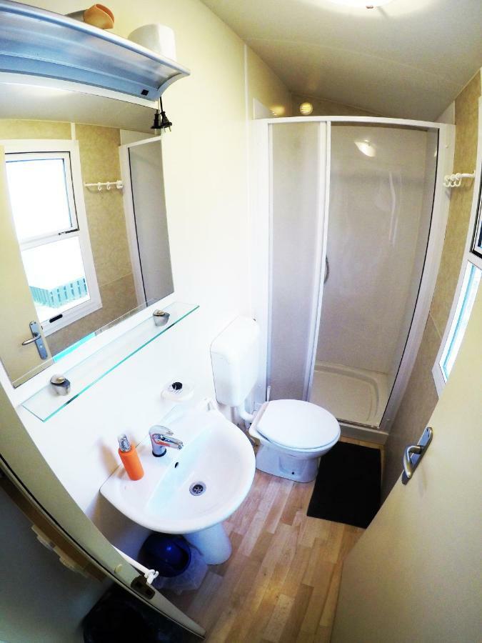 Accommodation Suzy Zára Kültér fotó