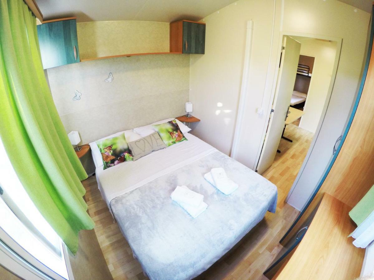 Accommodation Suzy Zára Kültér fotó