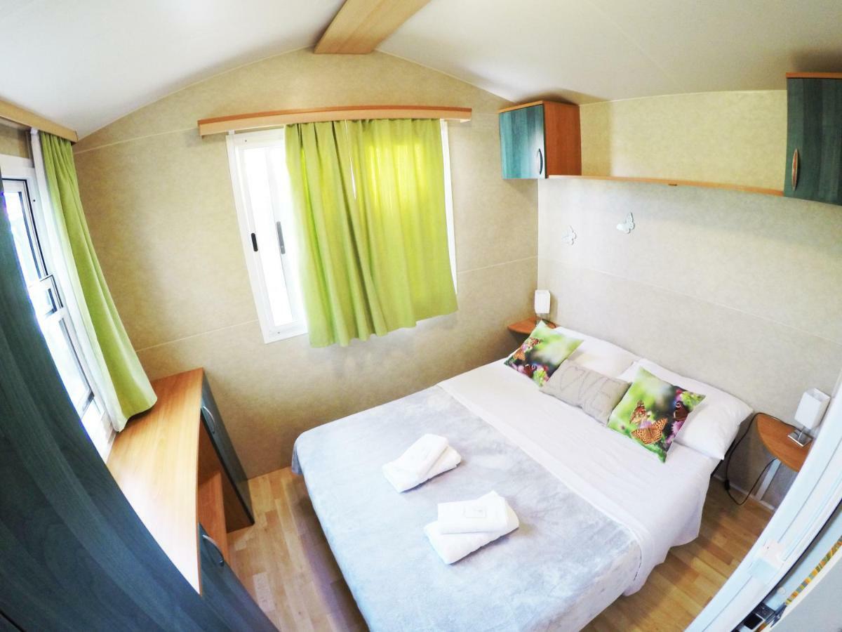 Accommodation Suzy Zára Kültér fotó